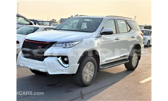 Buy Import Toyota Fortuner White Car in Import - Dubai in Agalega Islands Buy Import Toyota Fortuner White Car in Import - Dubai in Agalega Islands