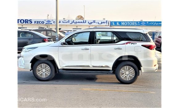 Buy Import Toyota Fortuner White Car in Import - Dubai in Agalega Islands Buy Import Toyota Fortuner White Car in Import - Dubai in Agalega Islands