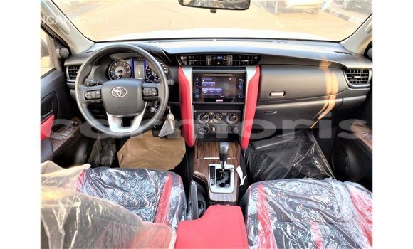 Buy Import Toyota Fortuner White Car in Import - Dubai in Agalega Islands Buy Import Toyota Fortuner White Car in Import - Dubai in Agalega Islands