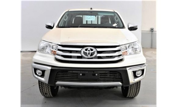 Buy Import Toyota Hilux White Car in Import - Dubai in Agalega Islands Buy Import Toyota Hilux White Car in Import - Dubai in Agalega Islands