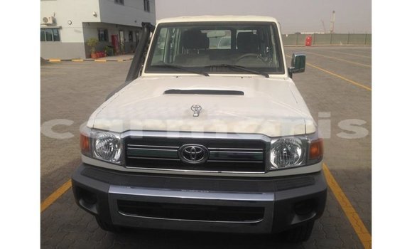 Buy Import Toyota Land Cruiser White Car in Import - Dubai in Agalega Islands Buy Import Toyota Land Cruiser White Car in Import - Dubai in Agalega Islands