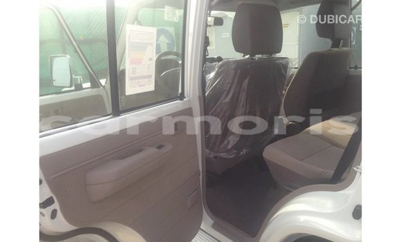 Buy Import Toyota Land Cruiser White Car in Import - Dubai in Agalega Islands Buy Import Toyota Land Cruiser White Car in Import - Dubai in Agalega Islands