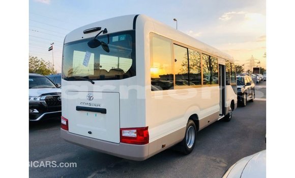 Buy Import Toyota Coaster White Car in Import - Dubai in Agalega Islands Buy Import Toyota Coaster White Car in Import - Dubai in Agalega Islands