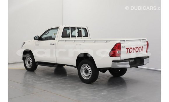 Buy Import Toyota Hilux White Car in Import - Dubai in Agalega Islands Buy Import Toyota Hilux White Car in Import - Dubai in Agalega Islands