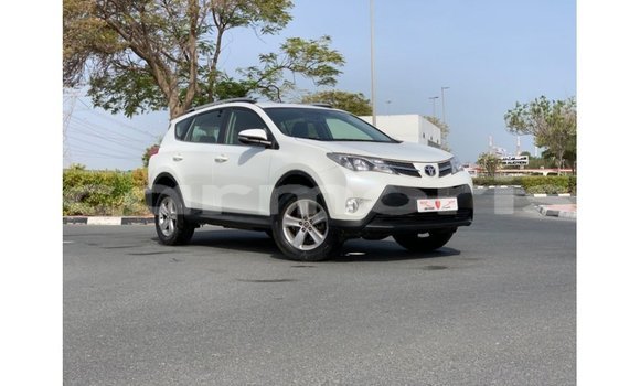 Buy Import Toyota HiAce White Truck in Import - Dubai in Agalega Islands Buy Import Toyota HiAce White Truck in Import - Dubai in Agalega Islands