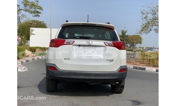 Buy Import Toyota HiAce White Truck in Import - Dubai in Agalega Islands Buy Import Toyota HiAce White Truck in Import - Dubai in Agalega Islands