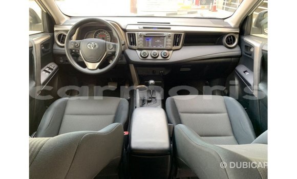 Buy Import Toyota HiAce White Truck in Import - Dubai in Agalega Islands Buy Import Toyota HiAce White Truck in Import - Dubai in Agalega Islands