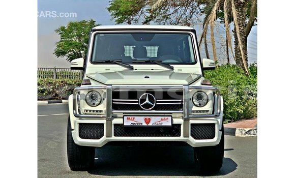 Buy Import Mercedes-Benz 190 White Car in Import - Dubai in Agalega Islands Buy Import Mercedes-Benz 190 White Car in Import - Dubai in Agalega Islands