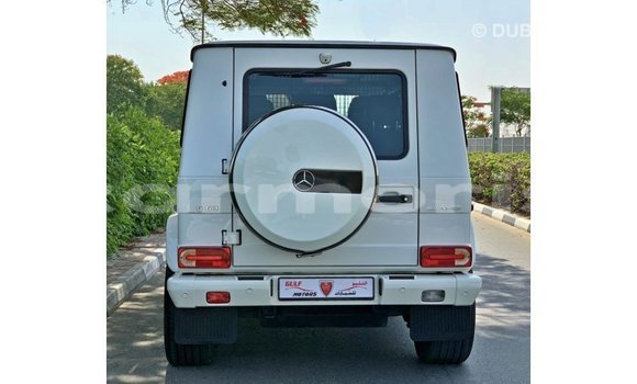 Buy Import Mercedes-Benz 190 White Car in Import - Dubai in Agalega Islands Buy Import Mercedes-Benz 190 White Car in Import - Dubai in Agalega Islands