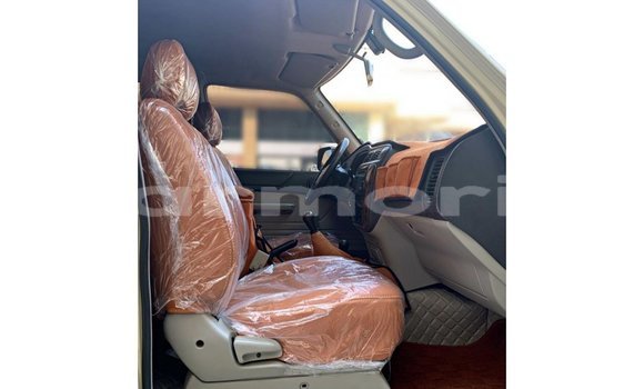Buy Import Nissan Patrol Beige Car in Import - Dubai in Agalega Islands Buy Import Nissan Patrol Beige Car in Import - Dubai in Agalega Islands