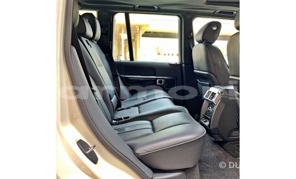 Buy Import Land Rover Range Rover White Car in Import - Dubai in Agalega Islands Buy Import Land Rover Range Rover White Car in Import - Dubai in Agalega Islands