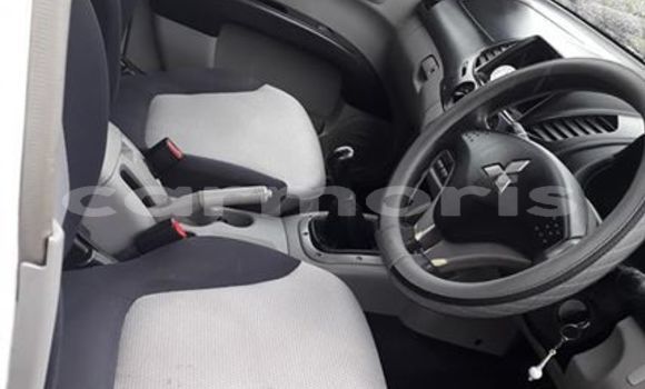 Buy Used Mitsubishi Montero Sport White Car in Vacoas–Phoenix in Plaines Wilhems District Buy Used Mitsubishi Montero Sport White Car in Vacoas–Phoenix in Plaines Wilhems District