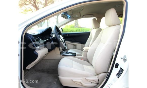 Buy Import Toyota Camry White Car in Import - Dubai in Agalega Islands Buy Import Toyota Camry White Car in Import - Dubai in Agalega Islands
