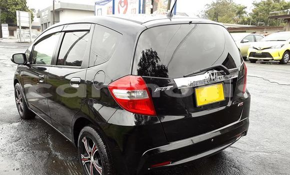 Buy Used Honda fit Black Car in Vacoas–Phoenix in Plaines Wilhems District Buy Used Honda fit Black Car in Vacoas–Phoenix in Plaines Wilhems District