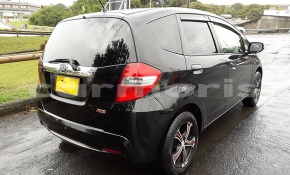 Buy Used Honda fit Black Car in Vacoas–Phoenix in Plaines Wilhems District Buy Used Honda fit Black Car in Vacoas–Phoenix in Plaines Wilhems District