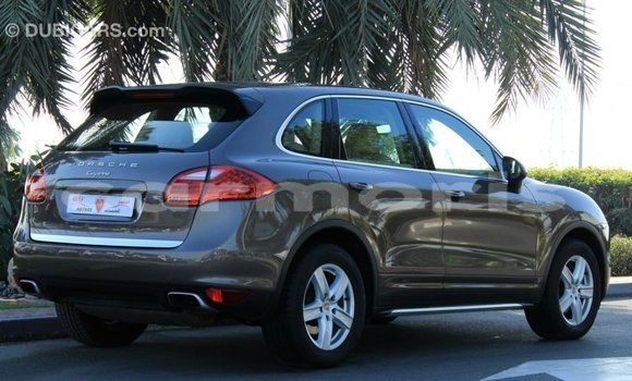 Buy Import Porsche Cayenne Brown Car in Import - Dubai in Agalega Islands Buy Import Porsche Cayenne Brown Car in Import - Dubai in Agalega Islands