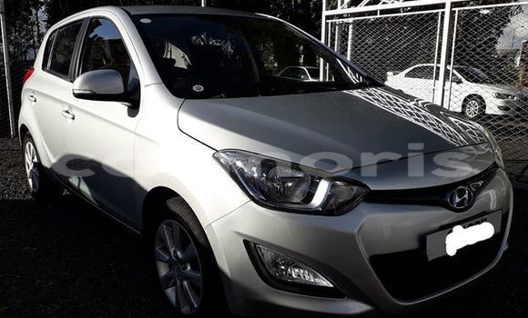 Buy Used Hyundai i20 Silver Car in Vacoas–Phoenix in Plaines Wilhems District Buy Used Hyundai i20 Silver Car in Vacoas–Phoenix in Plaines Wilhems District
