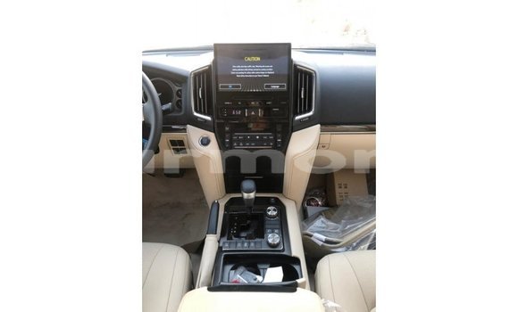 Buy Import Toyota Land Cruiser Black Car in Import - Dubai in Agalega Islands Buy Import Toyota Land Cruiser Black Car in Import - Dubai in Agalega Islands