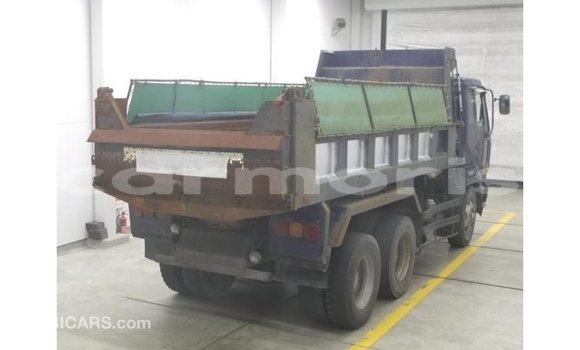 Buy Import Nissan Evalia Blue Truck in Import - Dubai in Agalega Islands Buy Import Nissan Evalia Blue Truck in Import - Dubai in Agalega Islands