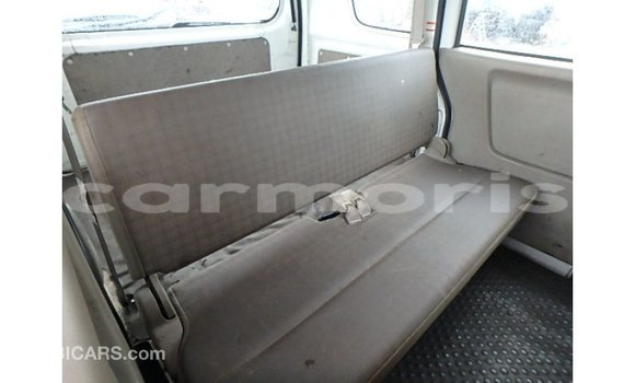 Buy Import Suzuki Every White Truck in Import - Dubai in Agalega Islands Buy Import Suzuki Every White Truck in Import - Dubai in Agalega Islands