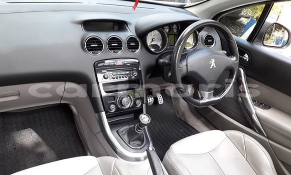 Buy Used Peugeot 308 White Car in Vacoas–Phoenix in Plaines Wilhems District Buy Used Peugeot 308 White Car in Vacoas–Phoenix in Plaines Wilhems District