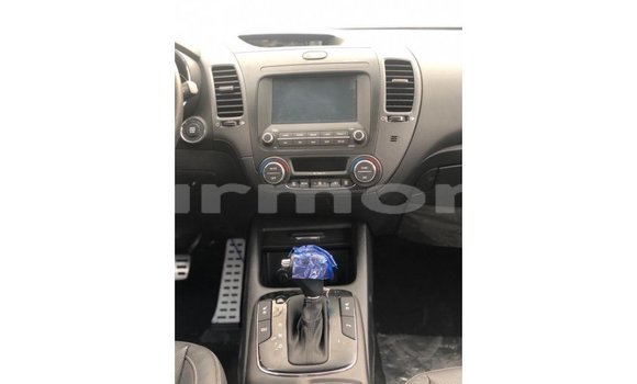 Buy Import Kia Cerato White Car in Import - Dubai in Agalega Islands Buy Import Kia Cerato White Car in Import - Dubai in Agalega Islands
