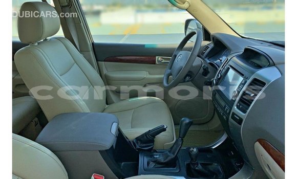 Buy Import Toyota Prado White Car in Import - Dubai in Agalega Islands Buy Import Toyota Prado White Car in Import - Dubai in Agalega Islands