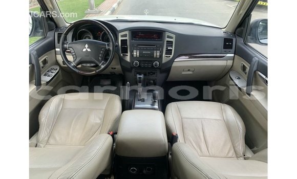 Buy Import Mitsubishi Pajero White Car in Import - Dubai in Agalega Islands Buy Import Mitsubishi Pajero White Car in Import - Dubai in Agalega Islands