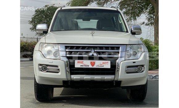 Buy Import Mitsubishi Pajero White Car in Import - Dubai in Agalega Islands Buy Import Mitsubishi Pajero White Car in Import - Dubai in Agalega Islands
