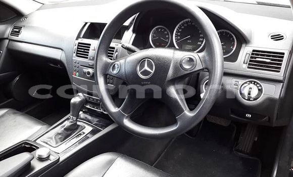 Buy Used Mercedes-Benz C-klasse Black Car in Vacoas–Phoenix in Plaines Wilhems District Buy Used Mercedes-Benz C-klasse Black Car in Vacoas–Phoenix in Plaines Wilhems District