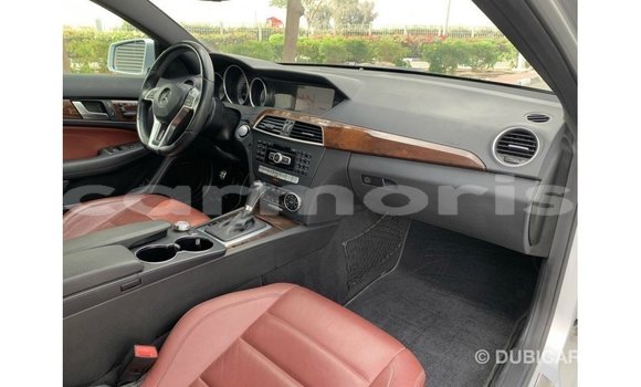 Buy Import Mercedes-Benz 190 Other Car in Import - Dubai in Agalega Islands Buy Import Mercedes-Benz 190 Other Car in Import - Dubai in Agalega Islands