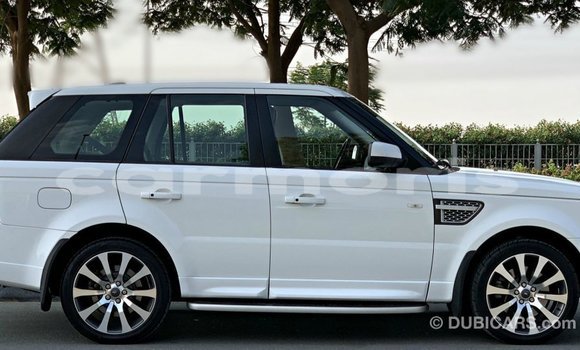 Buy Import Land Rover Range Rover White Car in Import - Dubai in Agalega Islands Buy Import Land Rover Range Rover White Car in Import - Dubai in Agalega Islands