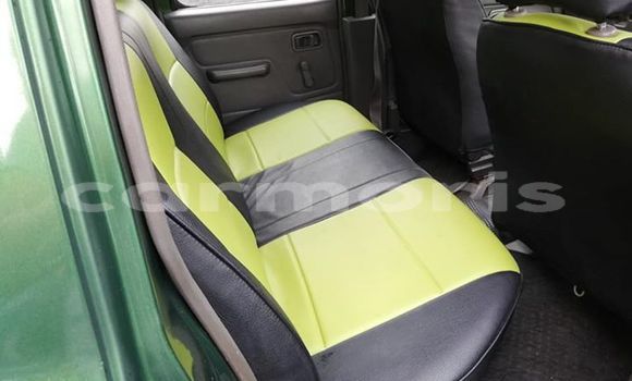 Acheter Occasion Voiture Nissan Hardbody Vert à Flacq central, Flacq Acheter Occasion Voiture Nissan Hardbody Vert à Flacq central, Flacq