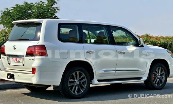 Buy Import Lexus LX White Car in Import - Dubai in Agalega Islands Buy Import Lexus LX White Car in Import - Dubai in Agalega Islands