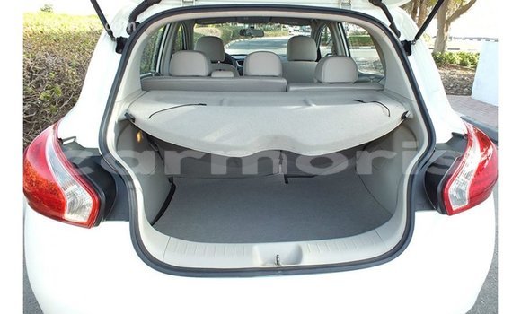 Buy Import Nissan Tiida White Car in Import - Dubai in Agalega Islands Buy Import Nissan Tiida White Car in Import - Dubai in Agalega Islands