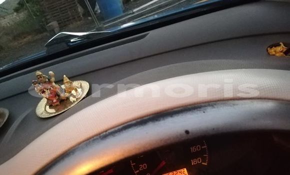 Acheter Occasion Voiture Nissan March Bleu à Flacq central, Flacq Acheter Occasion Voiture Nissan March Bleu à Flacq central, Flacq