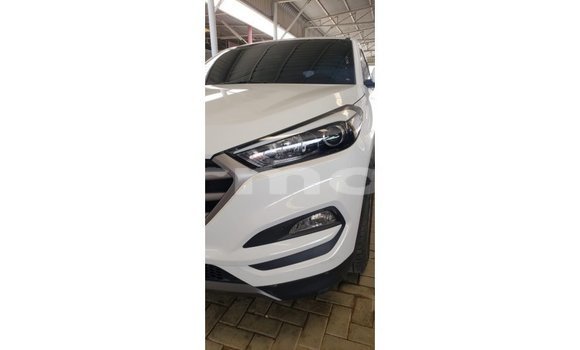 Buy Import Hyundai Tucson White Car in Import - Dubai in Agalega Islands Buy Import Hyundai Tucson White Car in Import - Dubai in Agalega Islands