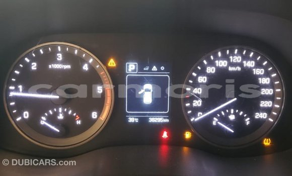 Buy Import Hyundai Tucson White Car in Import - Dubai in Agalega Islands Buy Import Hyundai Tucson White Car in Import - Dubai in Agalega Islands