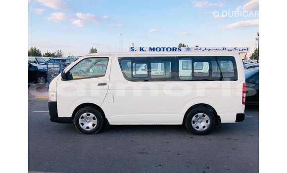 Buy Import Toyota Hiace White Car in Import - Dubai in Agalega Islands Buy Import Toyota Hiace White Car in Import - Dubai in Agalega Islands