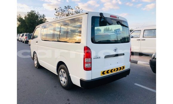 Buy Import Toyota Hiace White Car in Import - Dubai in Agalega Islands Buy Import Toyota Hiace White Car in Import - Dubai in Agalega Islands
