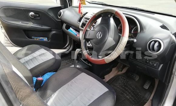 Acheter Occasion Voiture Nissan Note Gris à Flacq central, Flacq Acheter Occasion Voiture Nissan Note Gris à Flacq central, Flacq