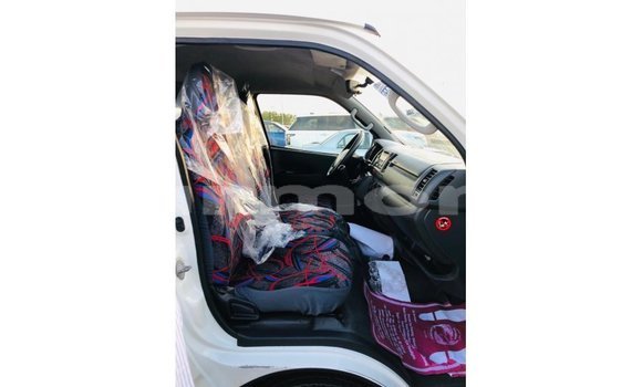 Buy Import Toyota Hiace White Car in Import - Dubai in Agalega Islands Buy Import Toyota Hiace White Car in Import - Dubai in Agalega Islands