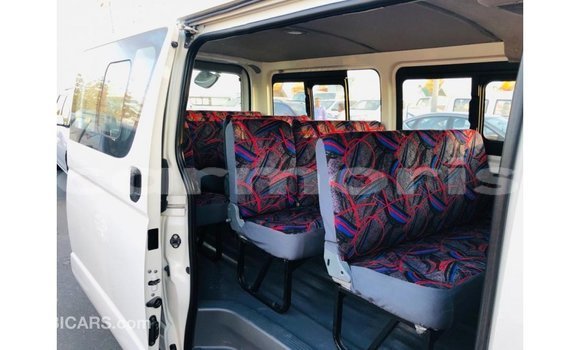 Buy Import Toyota Hiace White Car in Import - Dubai in Agalega Islands Buy Import Toyota Hiace White Car in Import - Dubai in Agalega Islands