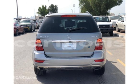 Buy Import Mercedes-Benz 190 Other Car in Import - Dubai in Agalega Islands Buy Import Mercedes-Benz 190 Other Car in Import - Dubai in Agalega Islands