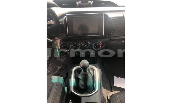 Buy Import Toyota Hilux White Car in Import - Dubai in Agalega Islands Buy Import Toyota Hilux White Car in Import - Dubai in Agalega Islands