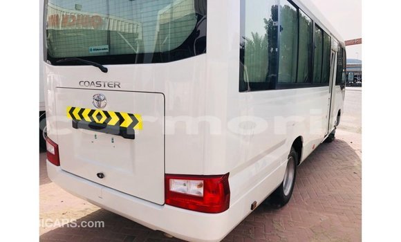 Buy Import Toyota Coaster White Car in Import - Dubai in Agalega Islands Buy Import Toyota Coaster White Car in Import - Dubai in Agalega Islands