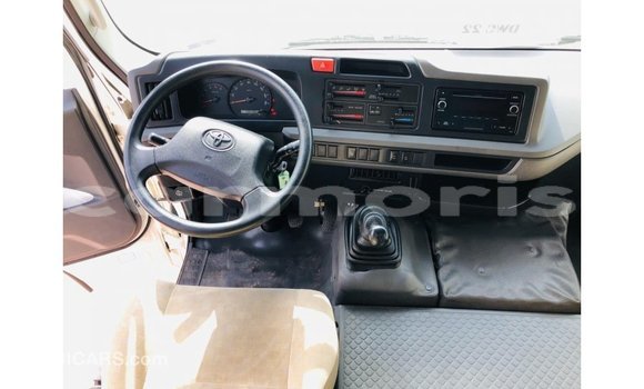 Buy Import Toyota Coaster White Car in Import - Dubai in Agalega Islands Buy Import Toyota Coaster White Car in Import - Dubai in Agalega Islands
