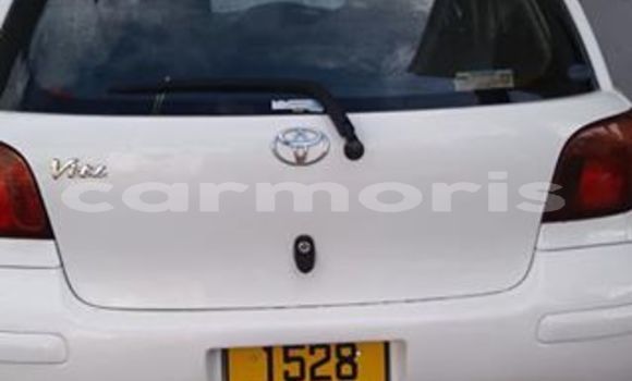 Buy Used Toyota Vitz White Car in Pamplemousse in Pamplempousses Buy Used Toyota Vitz White Car in Pamplemousse in Pamplempousses