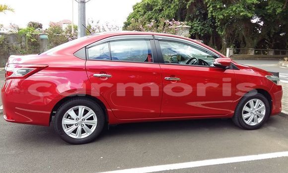 Buy Used Toyota Yaris Red Car in Pamplemousse in Pamplempousses Buy Used Toyota Yaris Red Car in Pamplemousse in Pamplempousses