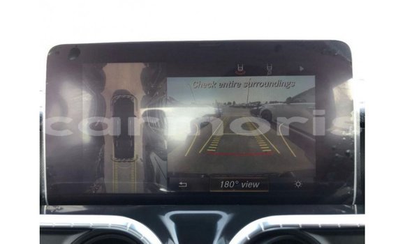 Acheter Import Voiture Mercedes-Benz 250 Noir à Import - Dubai, Îles Agalega Acheter Import Voiture Mercedes-Benz 250 Noir à Import - Dubai, Îles Agalega